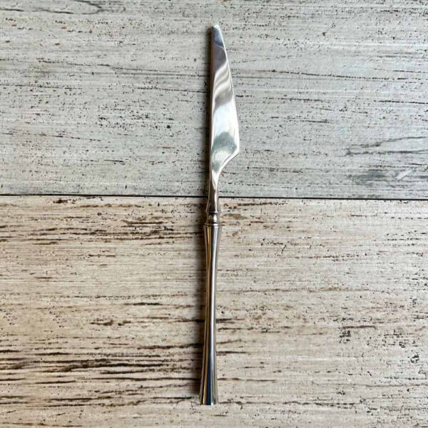 Mirrored SilverDinner knife
